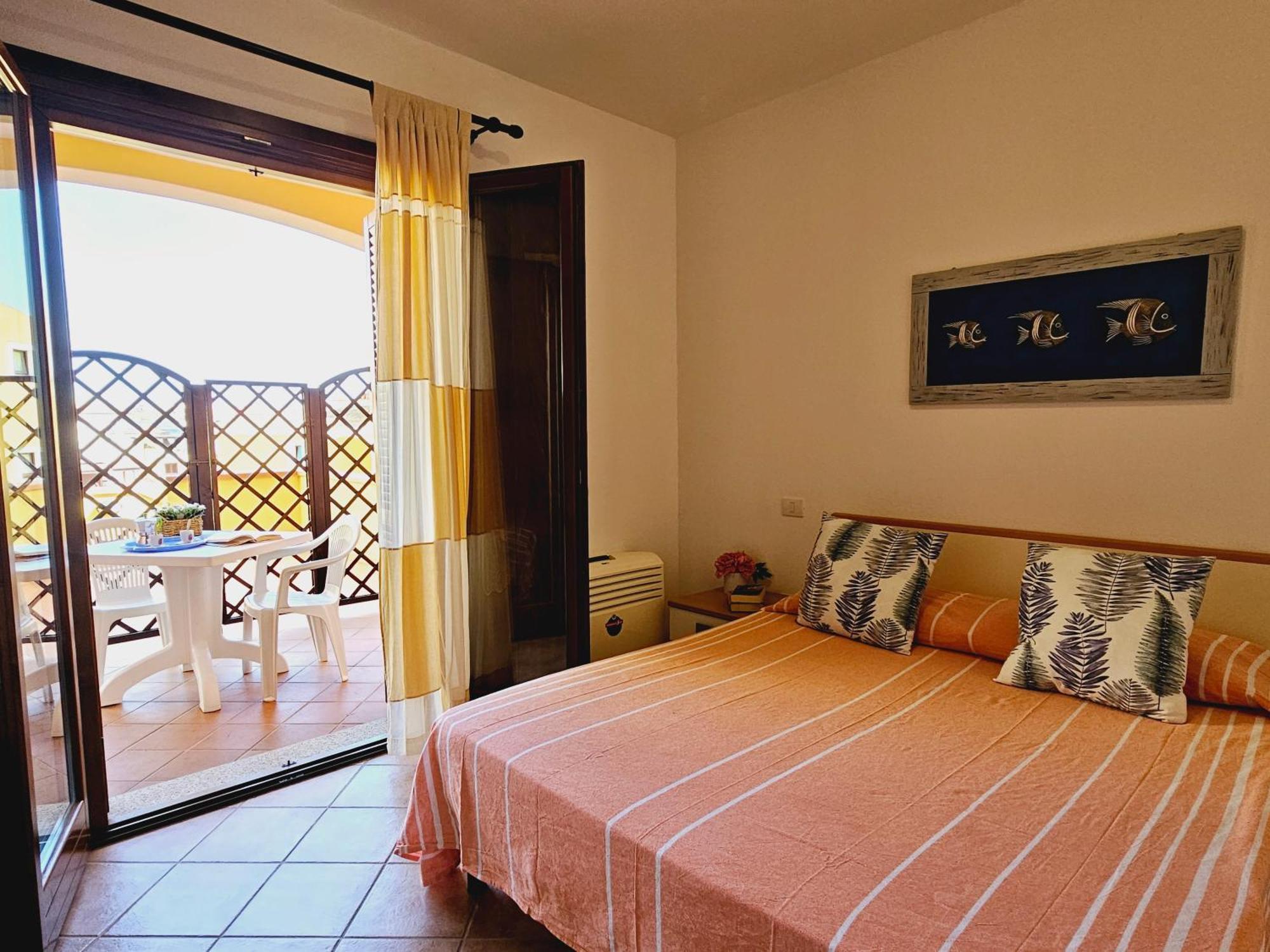 La Residenza Poseidone Apartment Santa Teresa Gallura Ruang foto